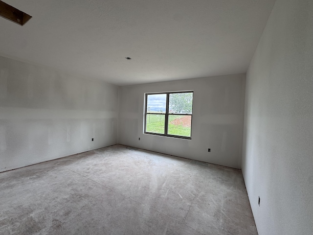 356 N Oak Ave, Sparta, MO 65753 - view of empty room