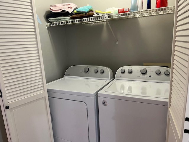 234 Sunset Cv Unit 107, Branson, MO 65616 - laundry area featuring separate washer and dryer