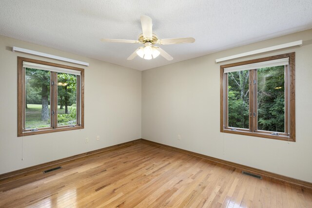 161 Candlewood Ln, Lampe, MO 65681 - photo 29