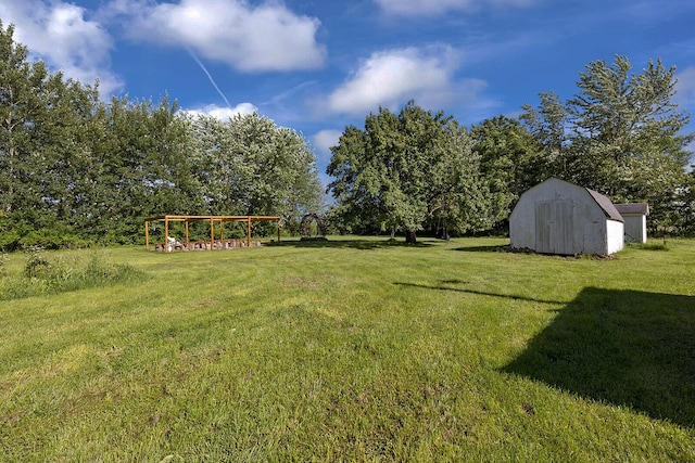 214 Rudolph St, Seymour, MO 65746 - view of green lawn