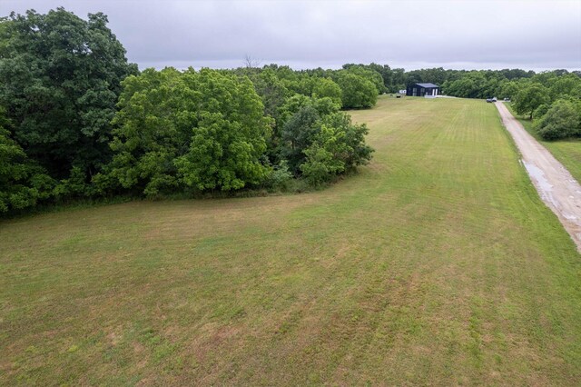 176 Shooting Star Ln, Nixa, MO 65714 - view of grassy yard with driveway