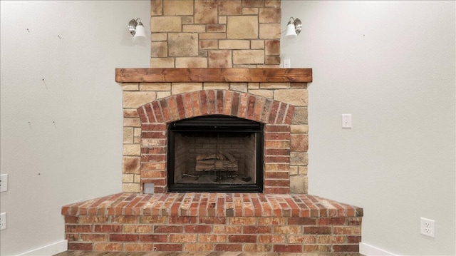2606 Country Dr, Mountain Grove, MO 65711 - detailed view of a fireplace and baseboards