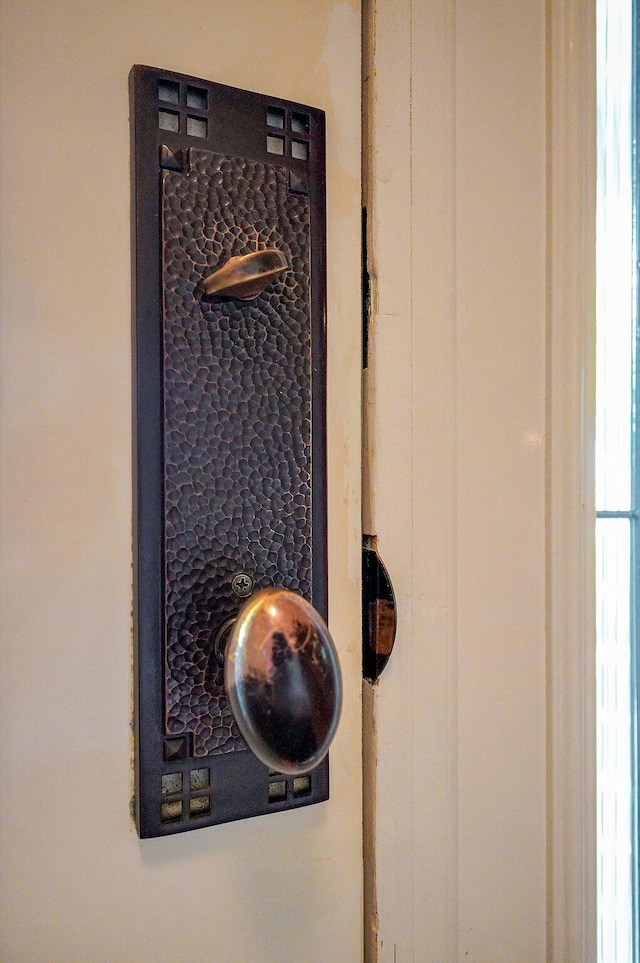 401 E Glendale St, Aurora, MO 65605 - detailed view