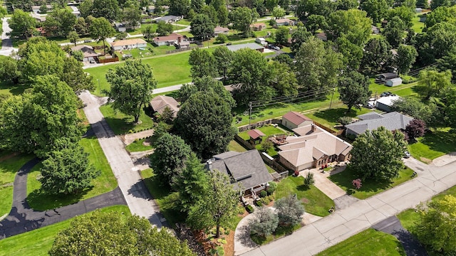 401 E Glendale St, Aurora, MO 65605 - aerial view of property and surrounding area featuring nearby suburban area