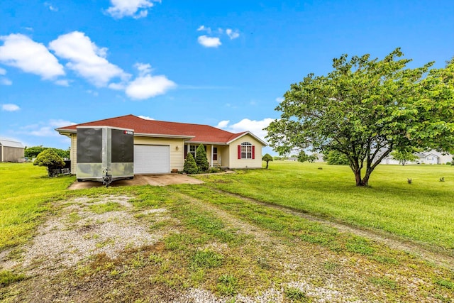 1640 E 541st Rd, Brighton, MO 65617 - view of front of house featuring a garage, driveway, and a front lawn