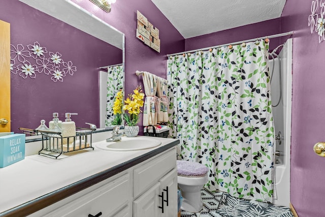 1640 E 541st Rd, Brighton, MO 65617 - bathroom featuring vanity, toilet, and shower / tub combo with curtain