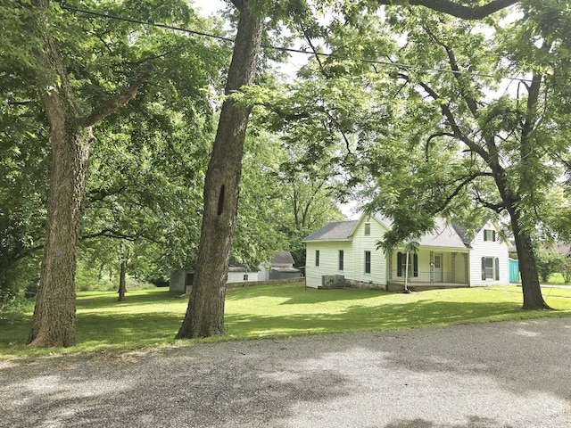 221 Boisseau St, Greenfield, MO 65661 - view of green lawn