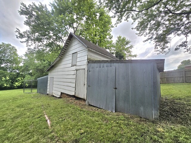 221 Boisseau St, Greenfield, MO 65661 - view of outbuilding