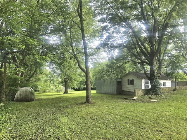 221 Boisseau St, Greenfield, MO 65661 - view of grassy yard