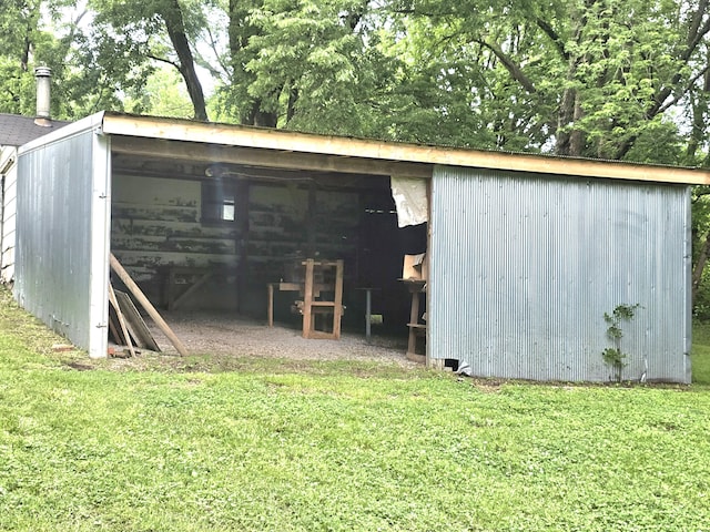 221 Boisseau St, Greenfield, MO 65661 - view of pole building with a yard