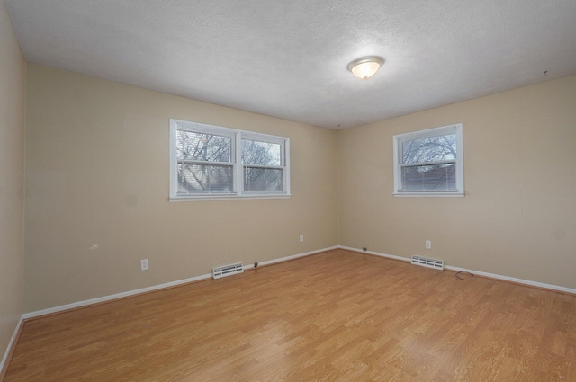 1437 S Catalina Ave, Springfield, MO 65804 - photo 14