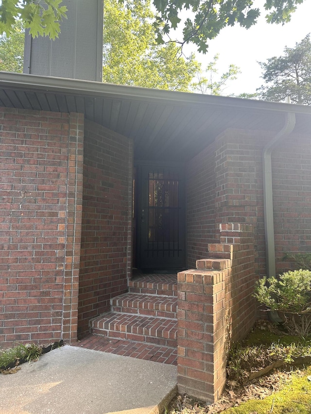154A Scofield Ave, Forsyth, MO 65653 - doorway to property with brick siding