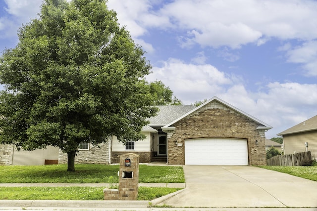 4413 N Branavy Ave, Springfield, MO 65803 - photo 3