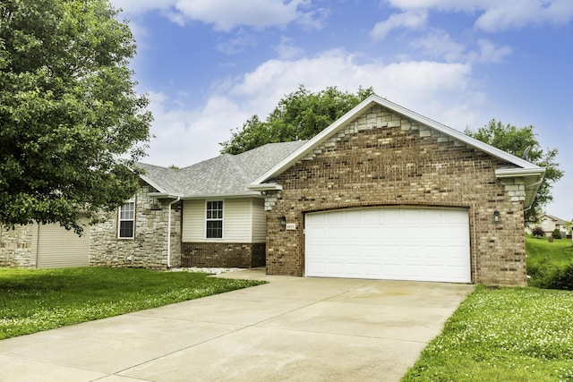 4413 N Branavy Ave, Springfield, MO 65803 - photo 1