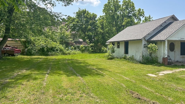401 W Clouse St, Mountain Grove, MO 65711 - view of grassy yard