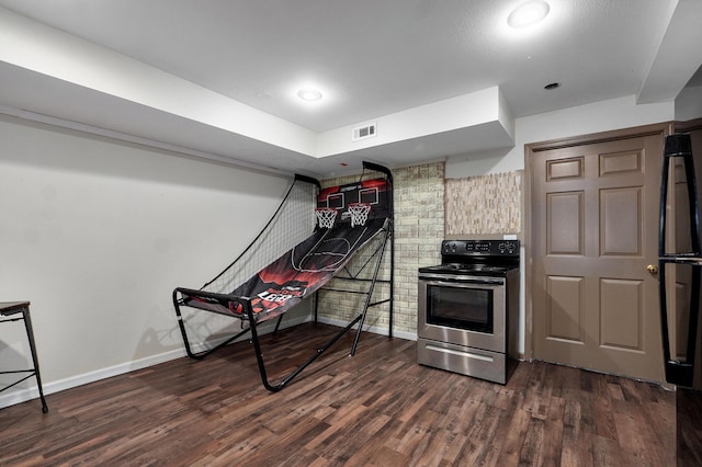 4402 Quail Run Rd, Ozark, MO 65721 - kitchen with electric stove, baseboards, dark wood-style floors, and freestanding refrigerator