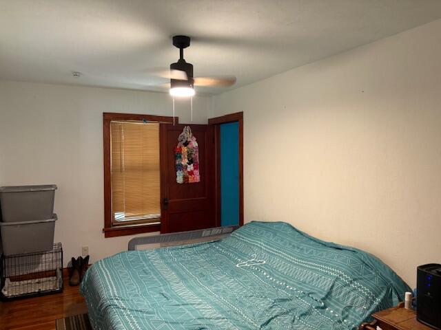 317 W Pleasant St, Aurora, MO 65605 - photo 8