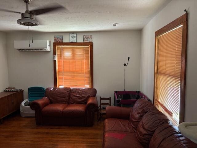 317 W Pleasant St, Aurora, MO 65605 - photo 6