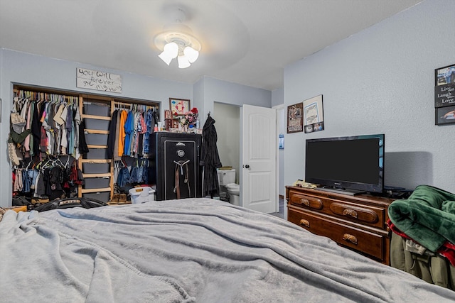 206 Plum St, Sparta, MO 65753 - bedroom featuring a closet and ceiling fan