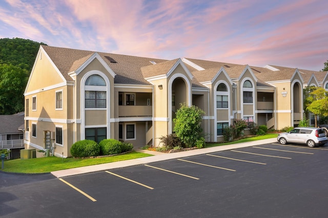 344 Wimbledon Dr Unit 7, Branson, MO 65616 - view of property with uncovered parking