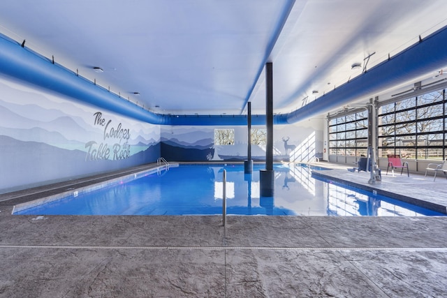 224 David Shawn Dr, Branson, MO 65616 - view of indoor pool