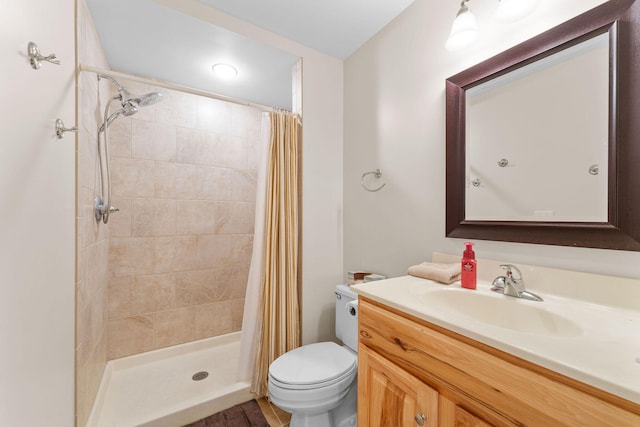 25630 Foxwood Cir, Shell Knob, MO 65747 - full bathroom featuring toilet, vanity, and a tile shower