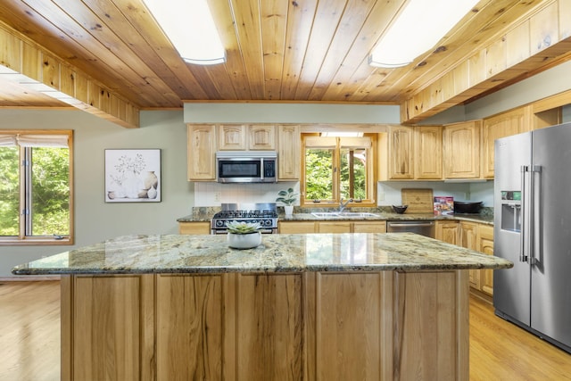 26517 Farm Rd Unit 1212, Eagle Rock, MO 65641 - kitchen with stainless steel appliances, light brown cabinetry, a sink, plenty of natural light, and wooden ceiling