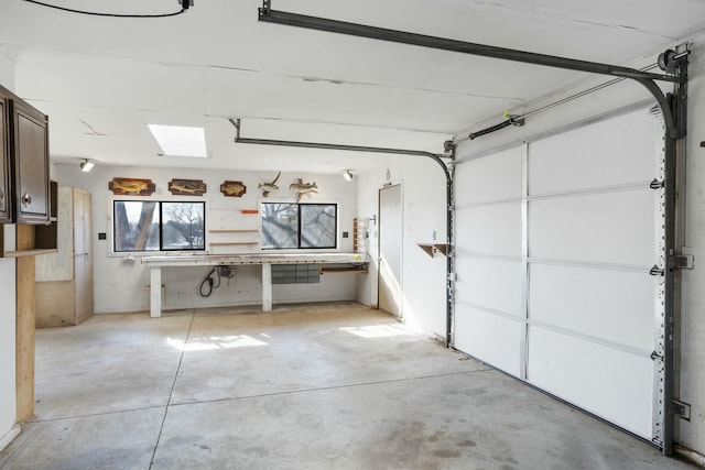 379 Navajo Trl, Kimberling City, MO 65686