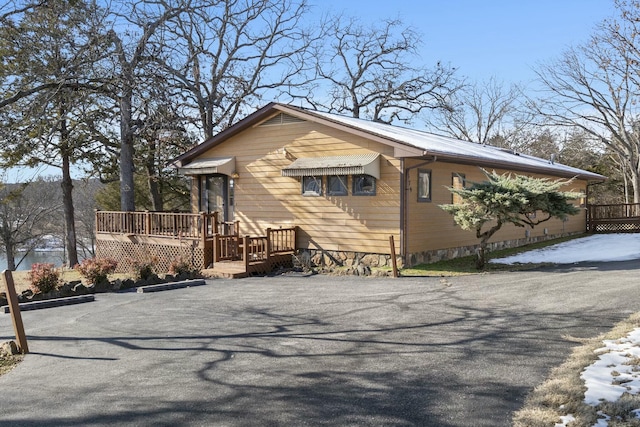 379 Navajo Trl, Kimberling City, MO 65686