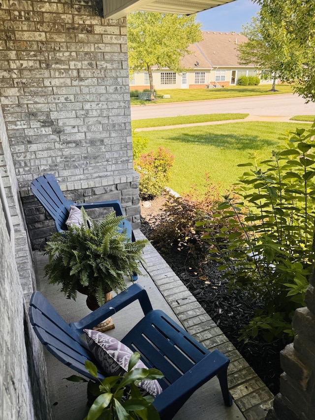 607 E Selby Dr, Nixa, MO 65714 - view of patio