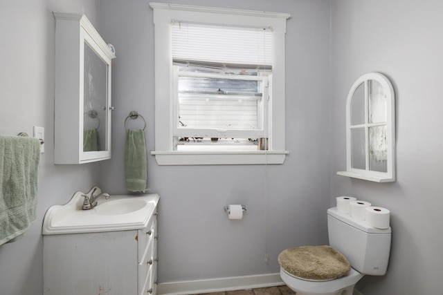 817 W Walnut St, Springfield, MO 65806 - bathroom with vanity and toilet