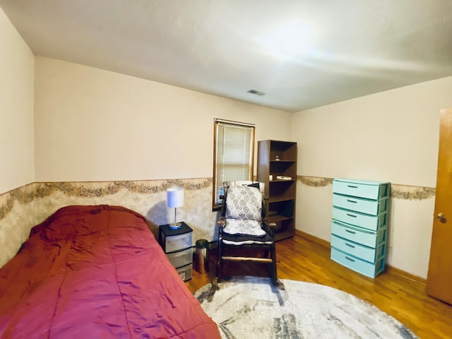 513 Meng St, Greenfield, MO 65661 - bedroom featuring wood finished floors