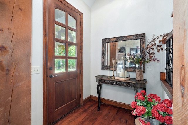 7607 N Angler Ln, Strafford, MO 65757 - entrance foyer with wood finished floors and baseboards