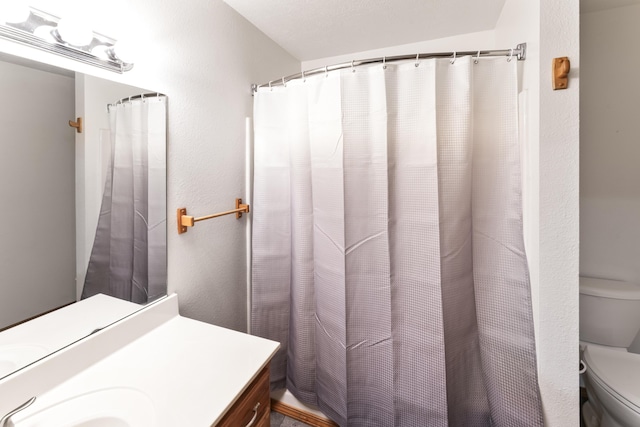 29474 Farm Rd Unit 1260, Golden, MO 65658 - full bath featuring vanity and curtained shower