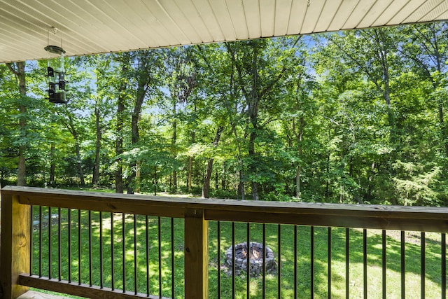 2504 W Fox Fire Ct, Nixa, MO 65714 - wooden terrace featuring a yard
