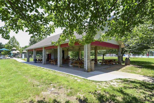 105 Deer Run, Willard, MO 65781 - view of property's community featuring a gazebo and a lawn