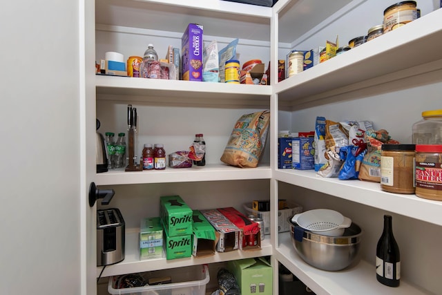 3733 E Hutcheson Ave, Springfield, MO 65802 - view of pantry