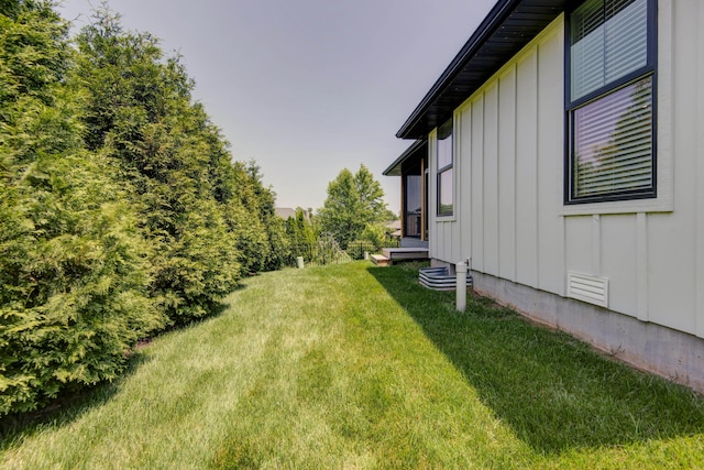 3733 E Hutcheson Ave, Springfield, MO 65802 - view of green lawn