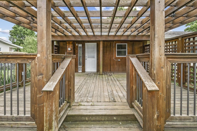 7047 W Lone Oak St, Springfield, MO 65803 - wooden deck with an exterior structure