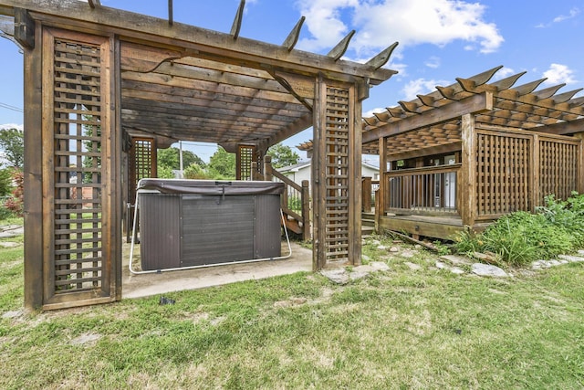 7047 W Lone Oak St, Springfield, MO 65803 - view of grassy yard featuring a hot tub and a pergola