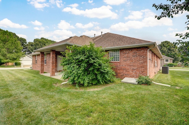 3933 W Greenwood St, Springfield, MO 65807 - photo 32