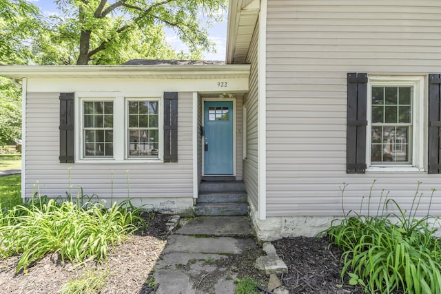 922 W Elm St, Springfield, MO 65806 - property entrance