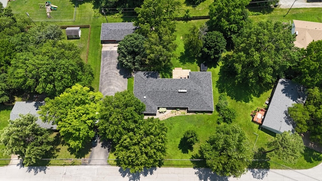 424 W Olive St, Bolivar, MO 65613 - drone / aerial view