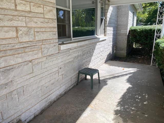 2166 S Lone Pine Ave, Springfield, MO 65804 - view of patio