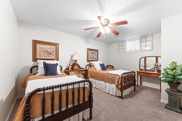 200 Eagle Pointe Dr, Branson, MO 65616 - bedroom featuring light carpet and a ceiling fan