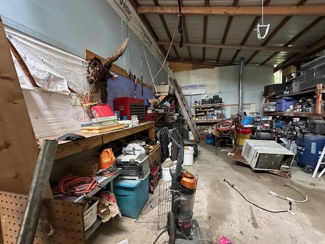 3200 Driftwood Rd, Merriam Woods, MO 65740 - view of storage room