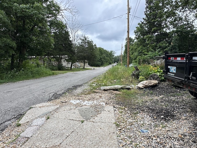 3200 Driftwood Rd, Merriam Woods, MO 65740 - view of asphalt road