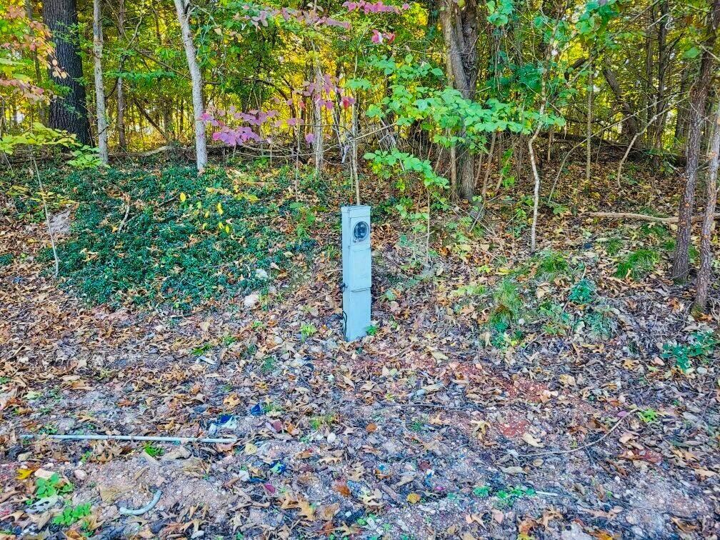 2447 Landers Rd, Nixa, MO 65714