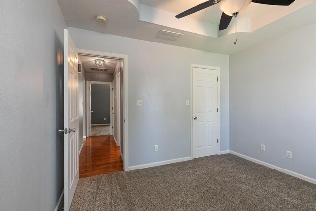 942 E Ozark Jubilee Dr, Nixa, MO 65714 - unfurnished bedroom with carpet flooring and ceiling fan