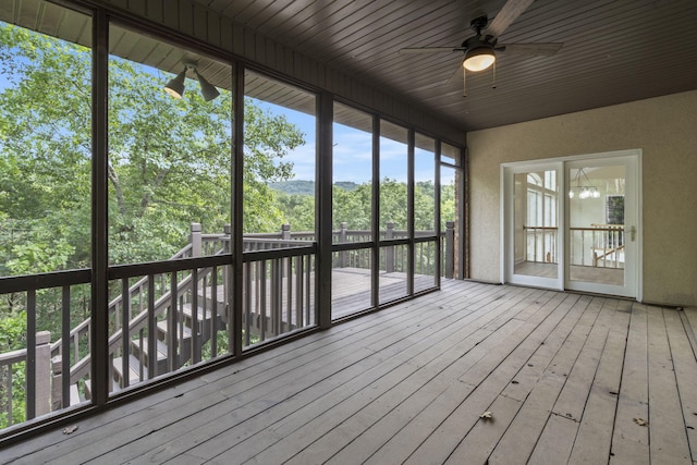 1007 Silvercrest Pl, Reeds Spring, MO 65737 - unfurnished sunroom with a ceiling fan